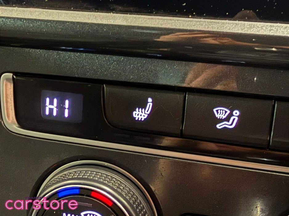 2019 Volkswagen Golf - image 28