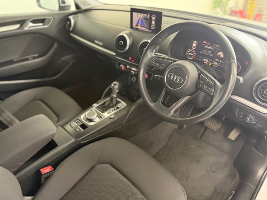 2018 Audi A3 - image 7