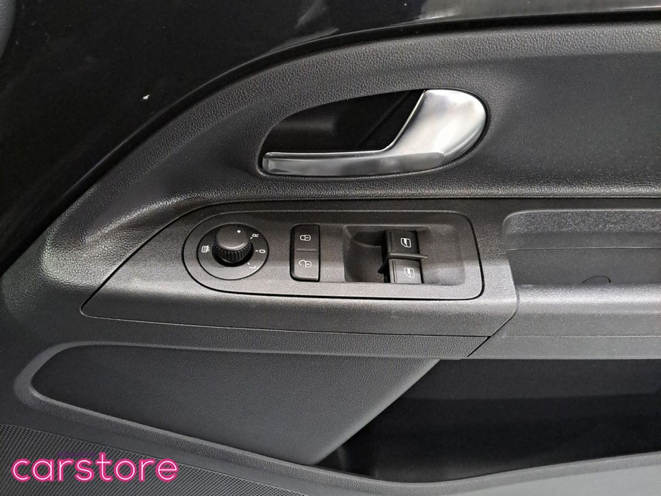 2017 Volkswagen up! 1.0 60BHP TAKE UP €11,480