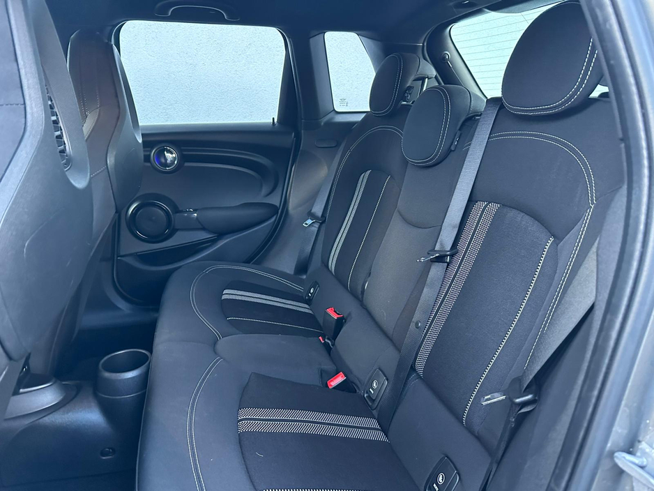 2020 MINI Cooper 1.5 SPORT SPT5 136BHP SERVICE HISTORY €17,750