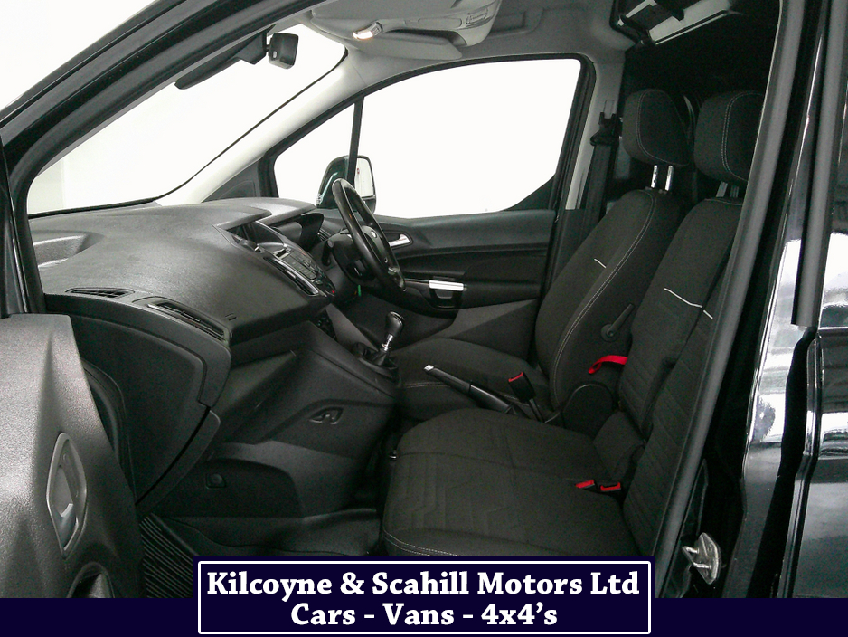 2018 Ford Transit Connect - image 13