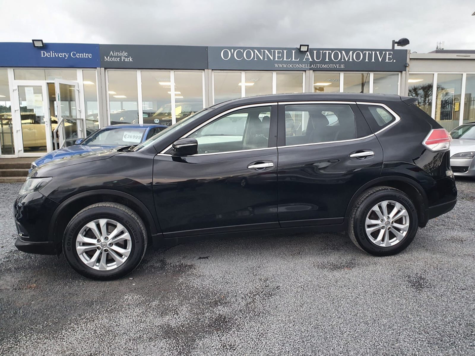 2016 Nissan X-Trail  €17,999