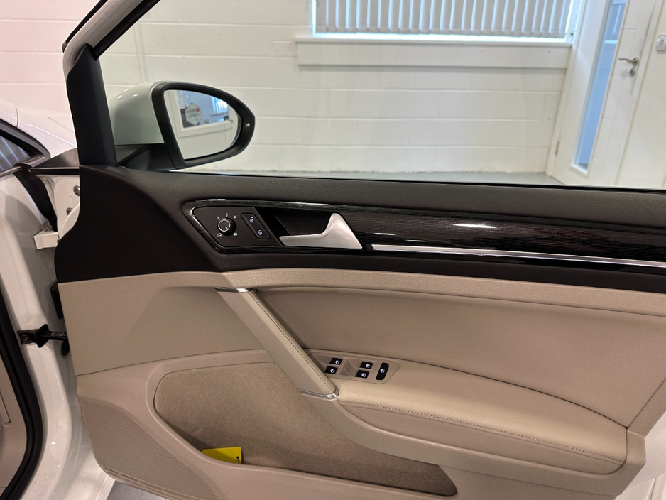 2019 Volkswagen Golf - image 24