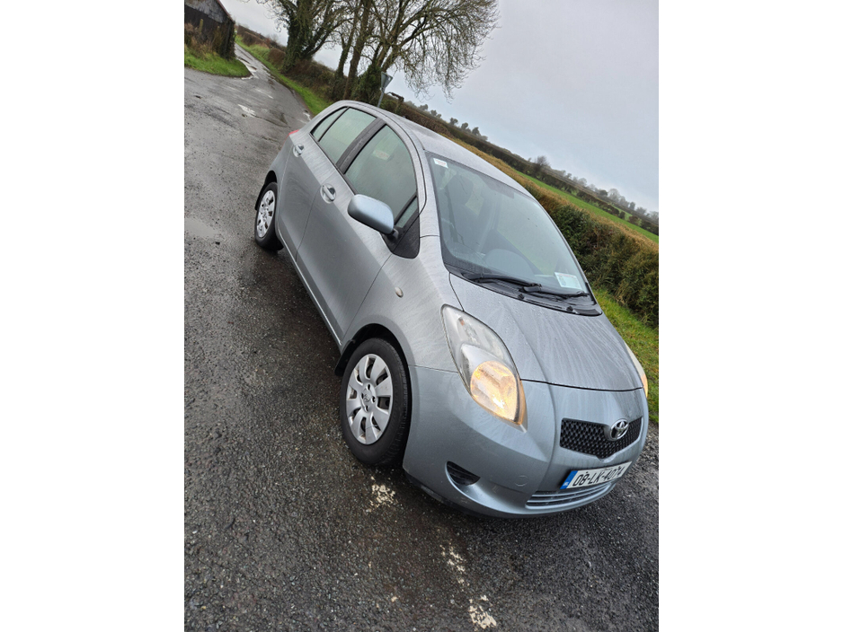 2008 Toyota Yaris 1.3 VVT-i Luna MY06 €3,900