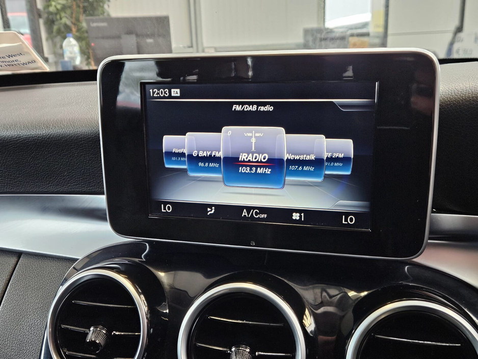 2016 Mercedes-Benz C Class - image 15