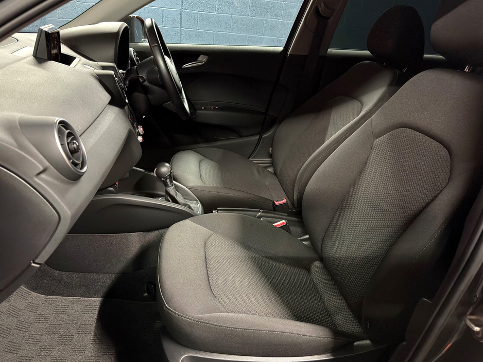 2016 Audi A1 1.0TFSI 95HP S Tronic SE €14,750