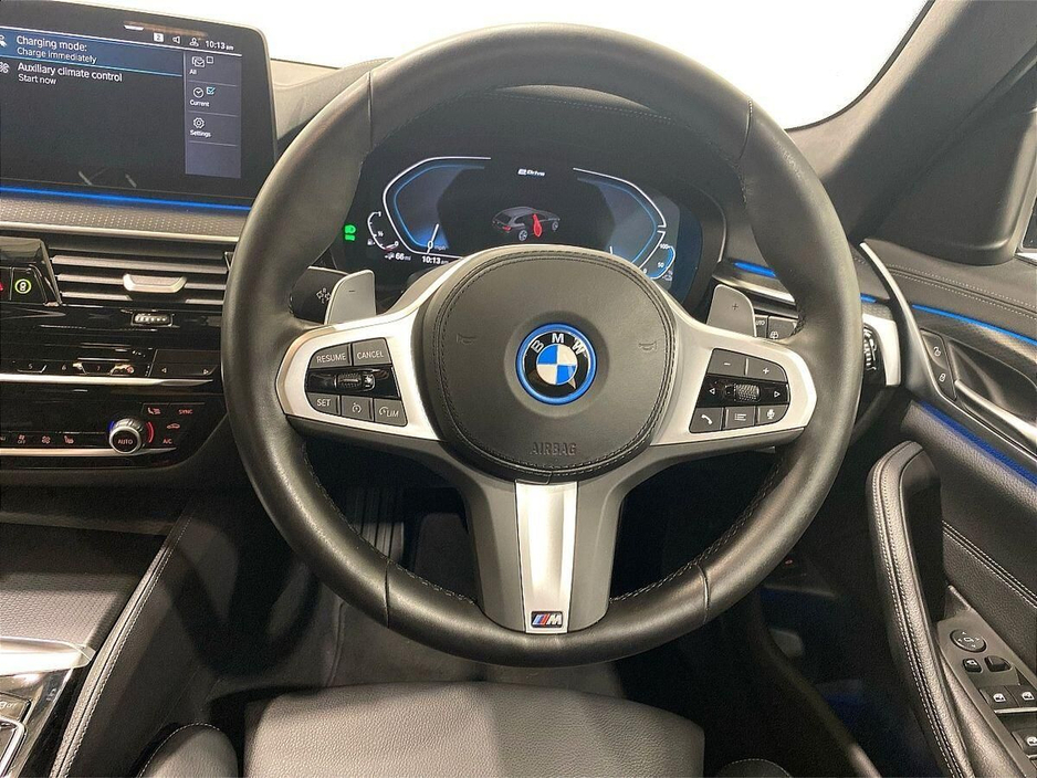 2024 BMW 5 Series 530e M Sport Touring €50,950
