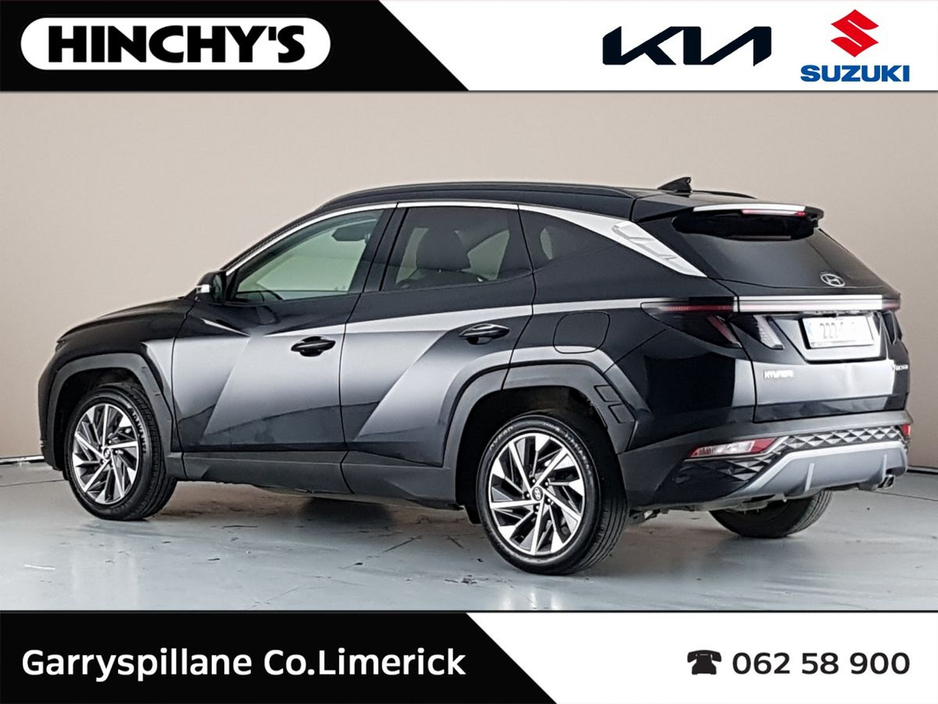 2022 Hyundai Tucson - image 3