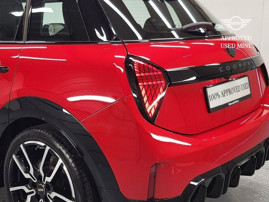 2025 MINI Hatch - image 20