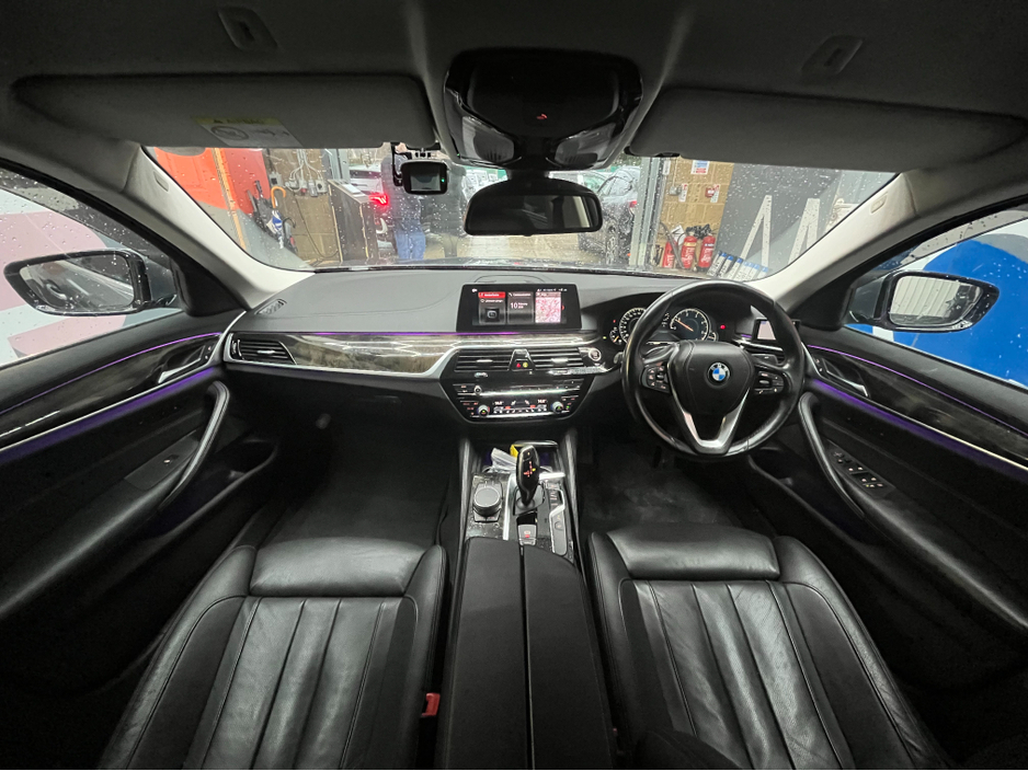 2018 BMW 5 Series ONLY €22950! 2018 BMW 520D 523D LUXURY 2.0 AUTOMATIC / CRUISE CONTROL / 360° PARKING CAMERA / ELECTRIC MEMORY HEATED & MASSAGING SEATS / HEATED REAR SEATS / AMBIENT LIGHTS €22,950