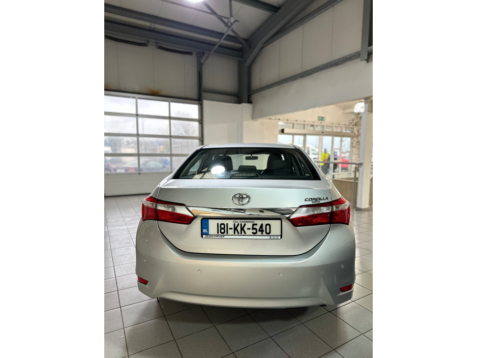 2018 Toyota Corolla - image 7