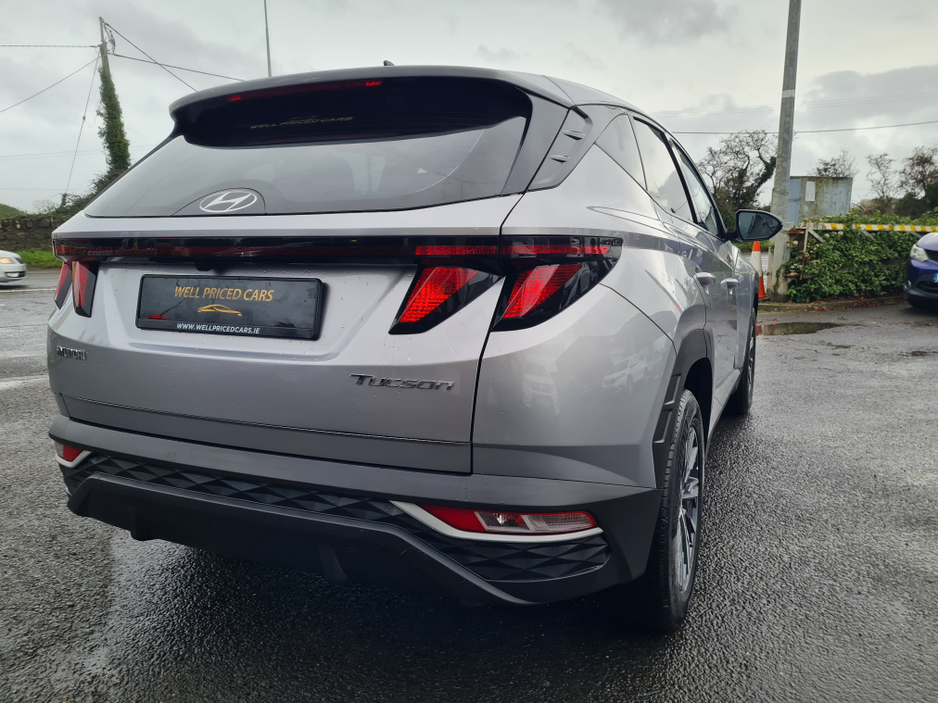 2023 Hyundai Tucson - image 11