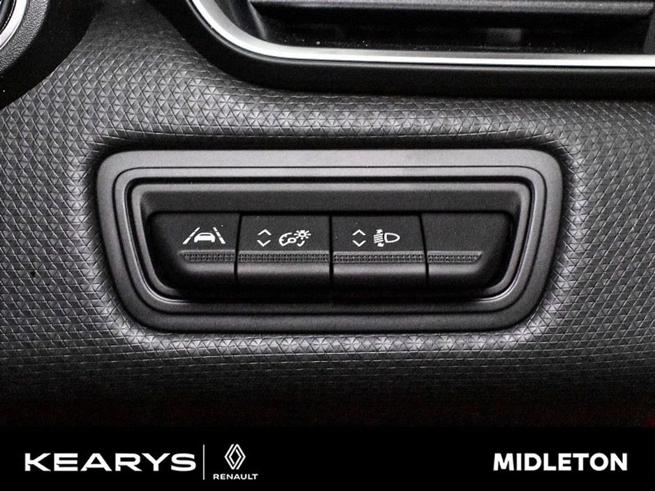 2020 Renault Clio - image 15