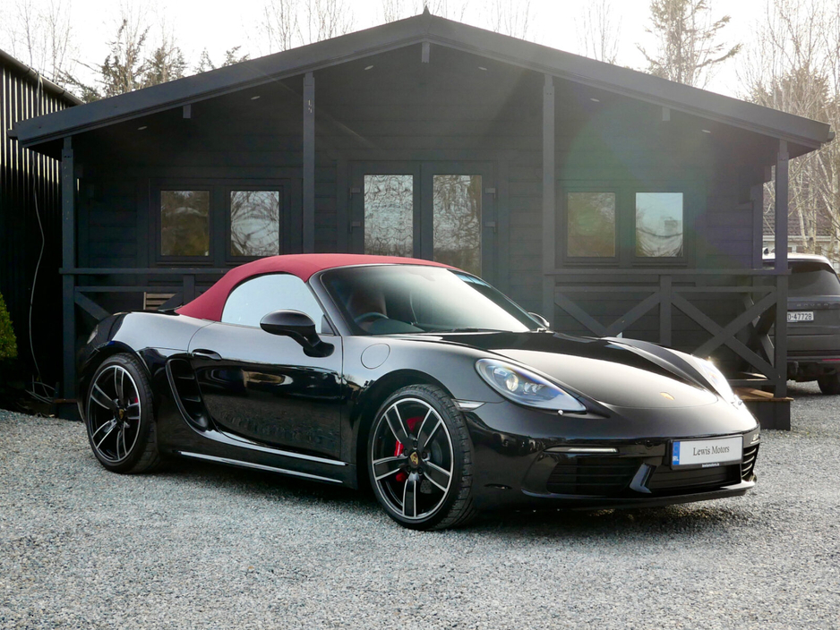 2026 Porsche Boxster - image 7