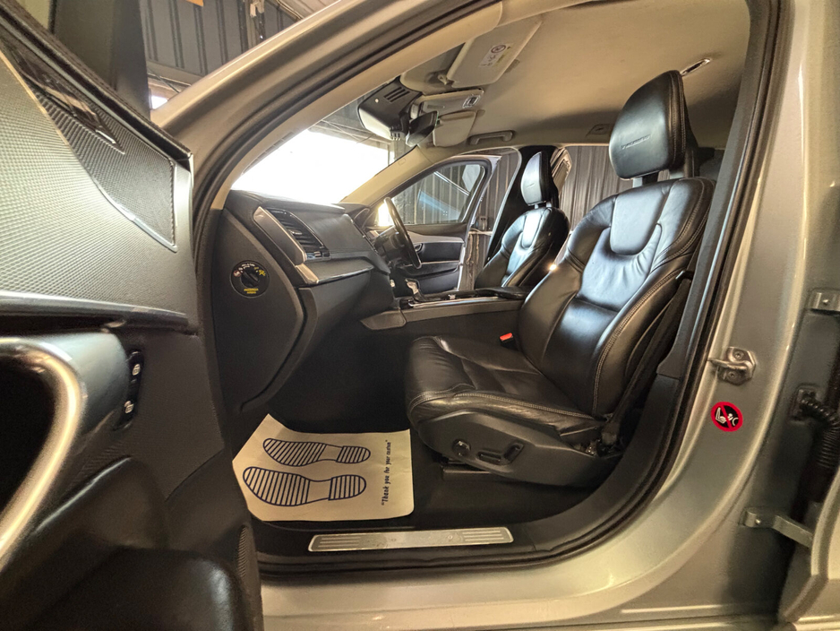 2016 Volvo XC90 - image 21