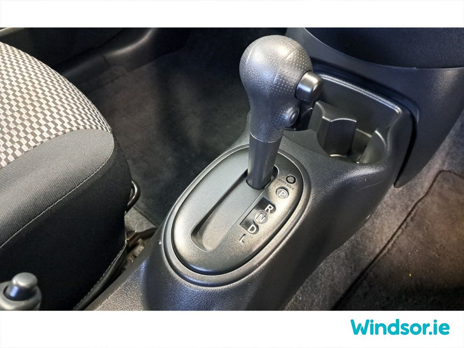 2018 Nissan March S AUTO €9,995