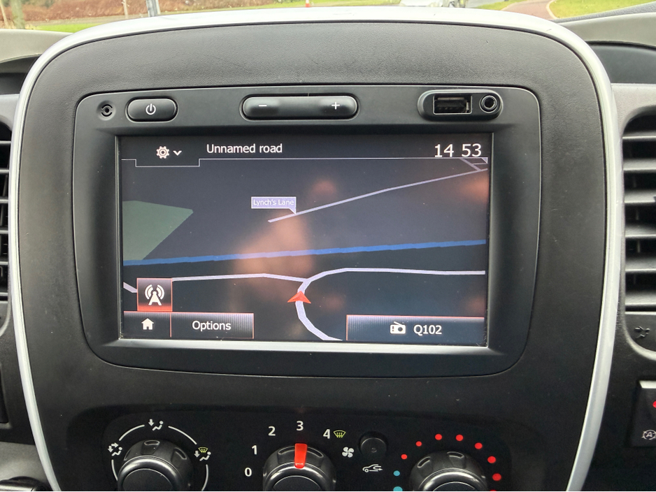 2018 Nissan NV300 LWB 125 SV 4DR €9,960