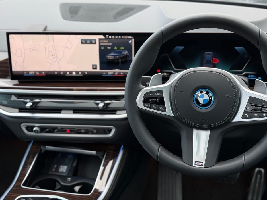 2026 BMW X5 xDrive50e M Sport Pro €111,250