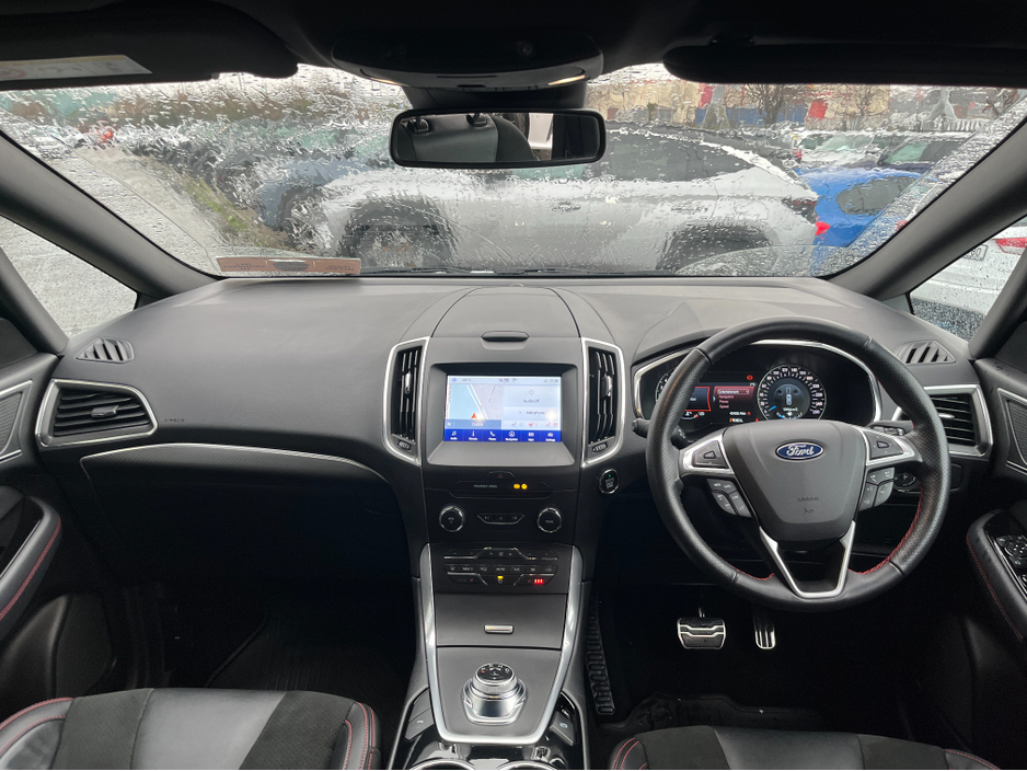2023 Ford S-Max 7 SEATER AUTOMATIC ST-LINE 2.5 HYBRID PETROL //HIGH SPEC//HEATED SEATS AND STEERING WHEEL//ELECTRIC HALF LEATHER SEATS//REVERSE CAMERA//KEYLESS ENTRY//SAT NAV// €37,950
