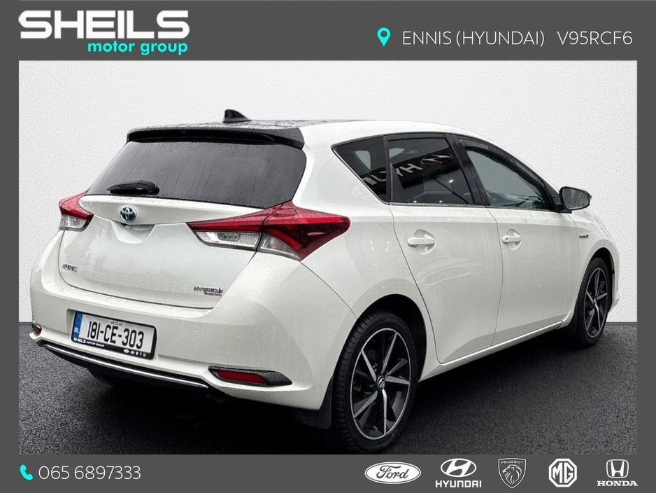 2018 Toyota Auris Hybrid Luna Sport €18,500