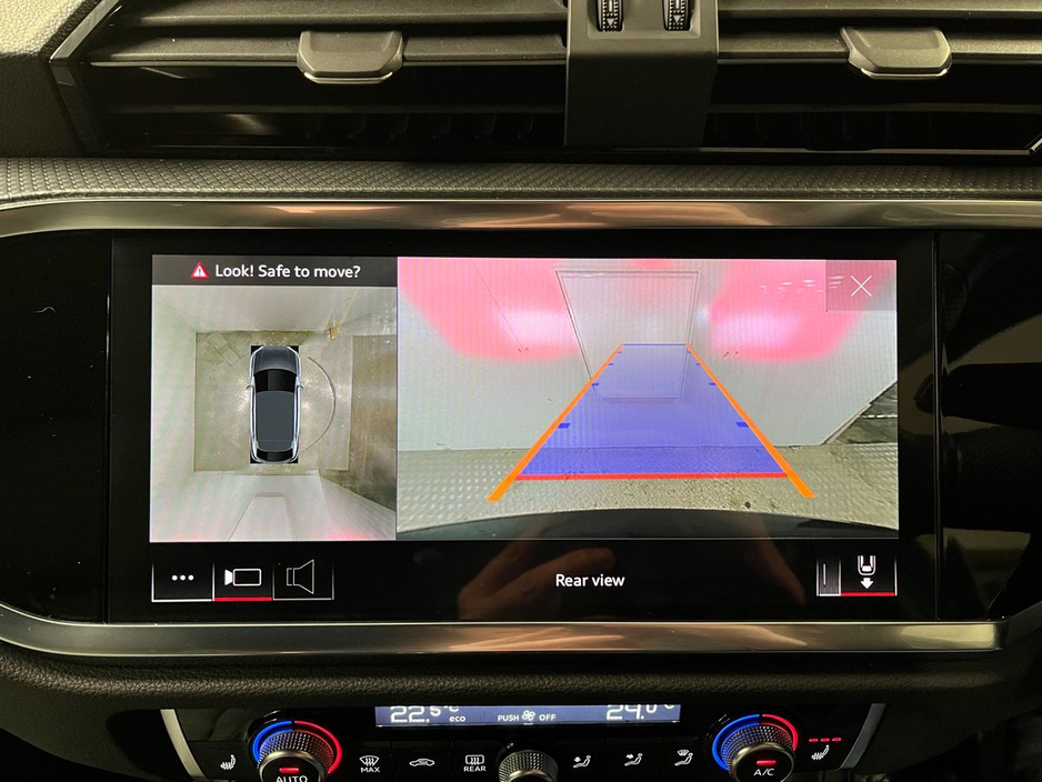 2024 Audi Q3 - image 15