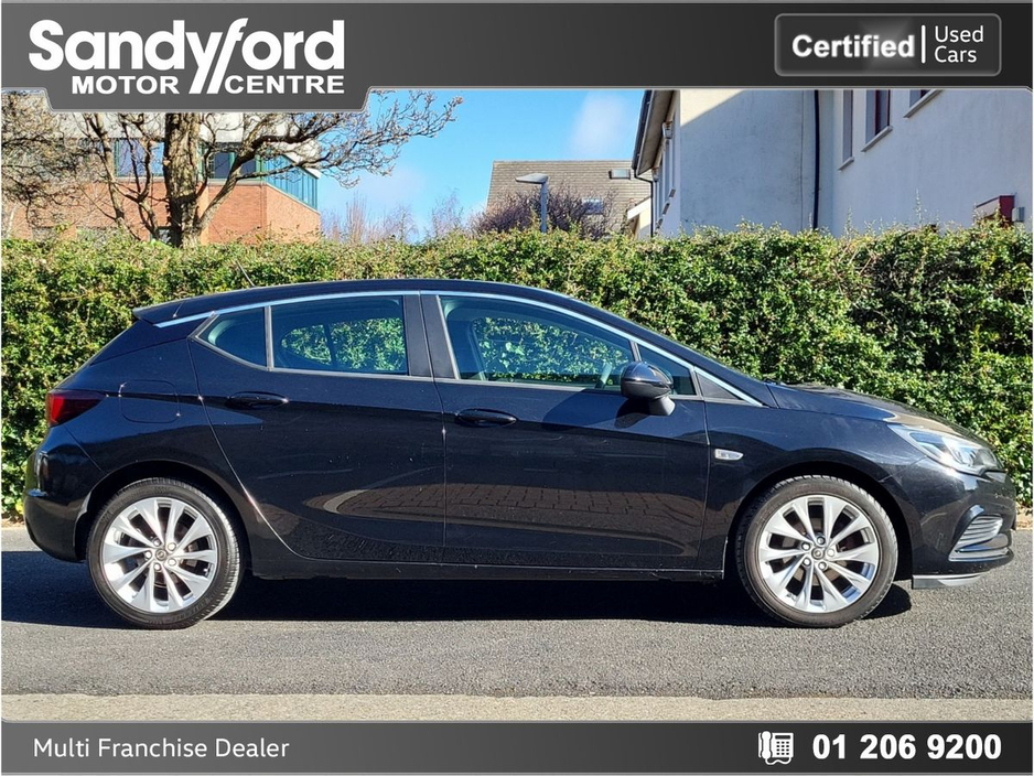 2017 Opel Astra - image 8