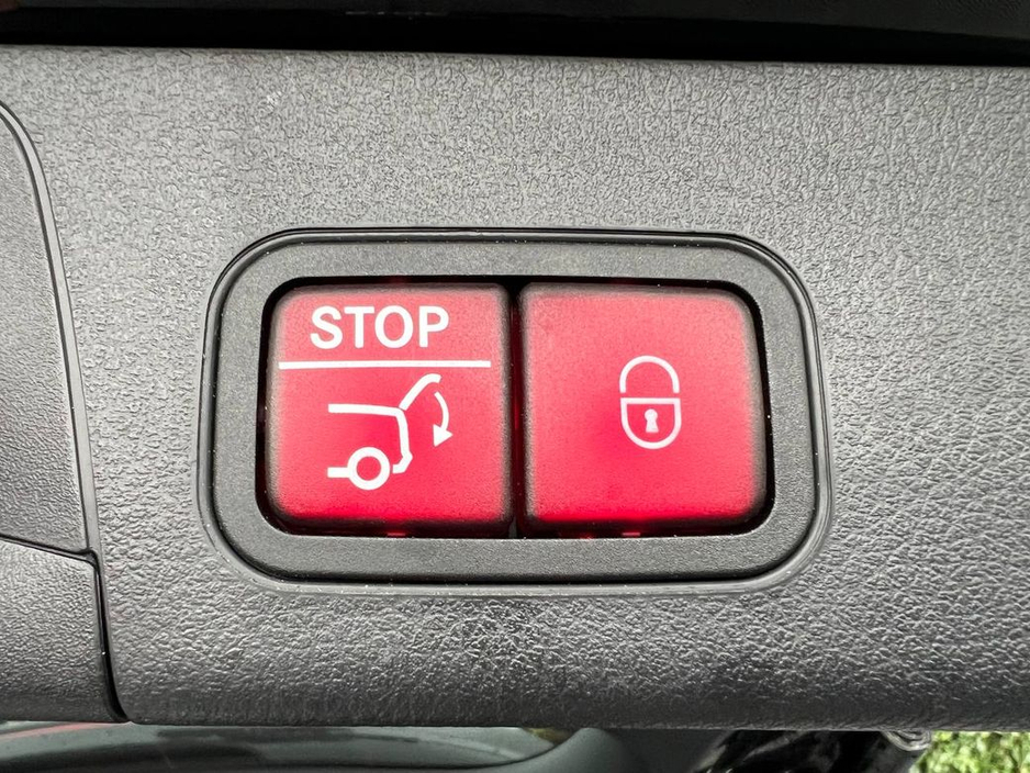 2024 Mercedes-Benz EQB EQB350 4MATIC AMG-LINE PREMIUM 7-SEATER // OPENING PAN ROOF // VIRTUAL COCKPIT // AMBIENT LIGHTING €39,900