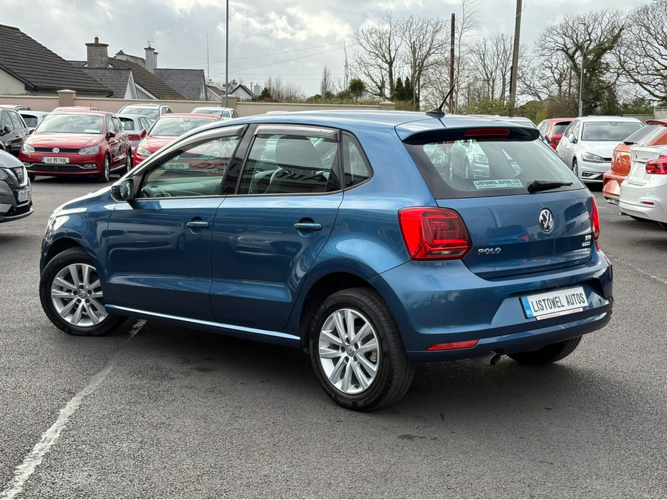 2016 Volkswagen Polo - image 2