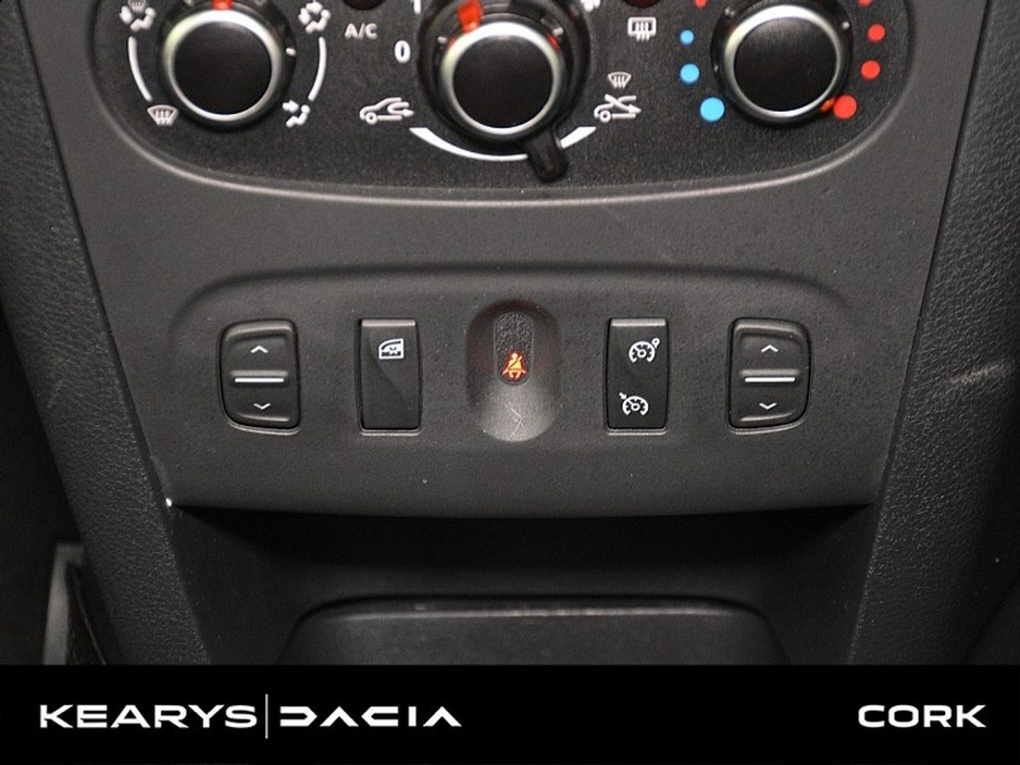 2019 Dacia Sandero Stepway - image 18