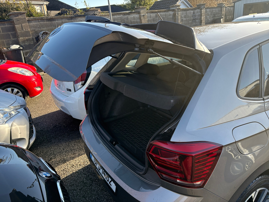 2019 Volkswagen Polo R-LINE 1.0 MANUAL 5SPEED 65HP 5DR €15,900