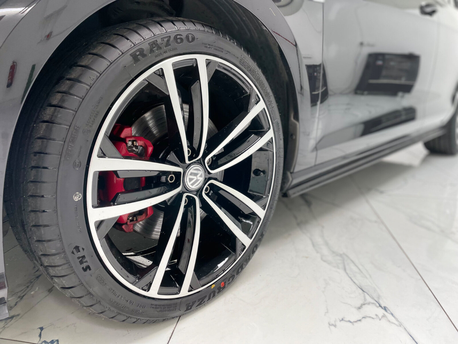 2019 Volkswagen Golf - image 10