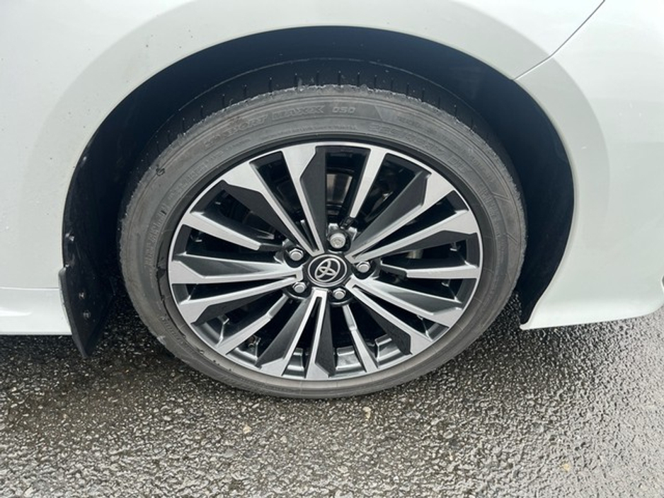 2024 Toyota Corolla - image 11