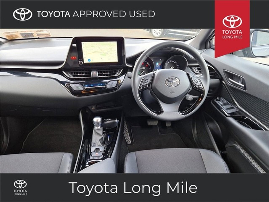 2022 Toyota C-HR - image 7