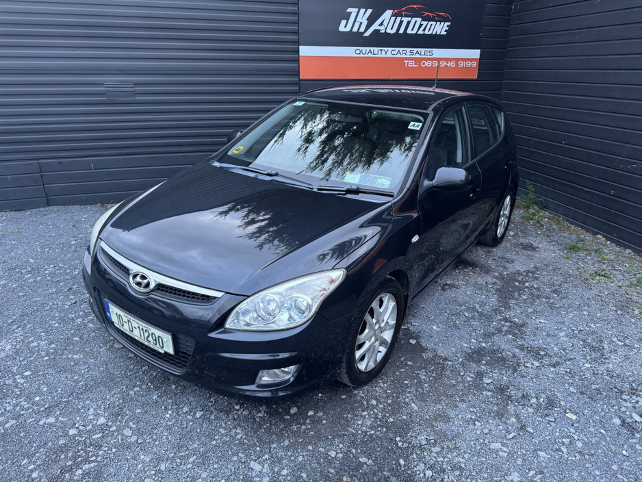 2010 Hyundai i30 - image 3