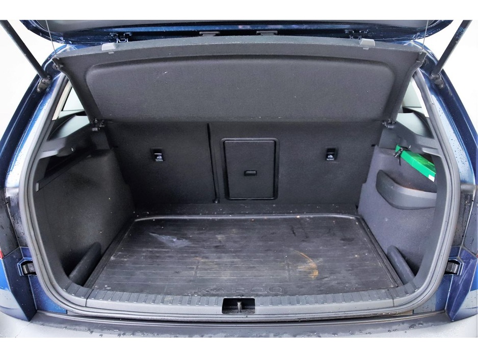 2021 Skoda Karoq - image 25