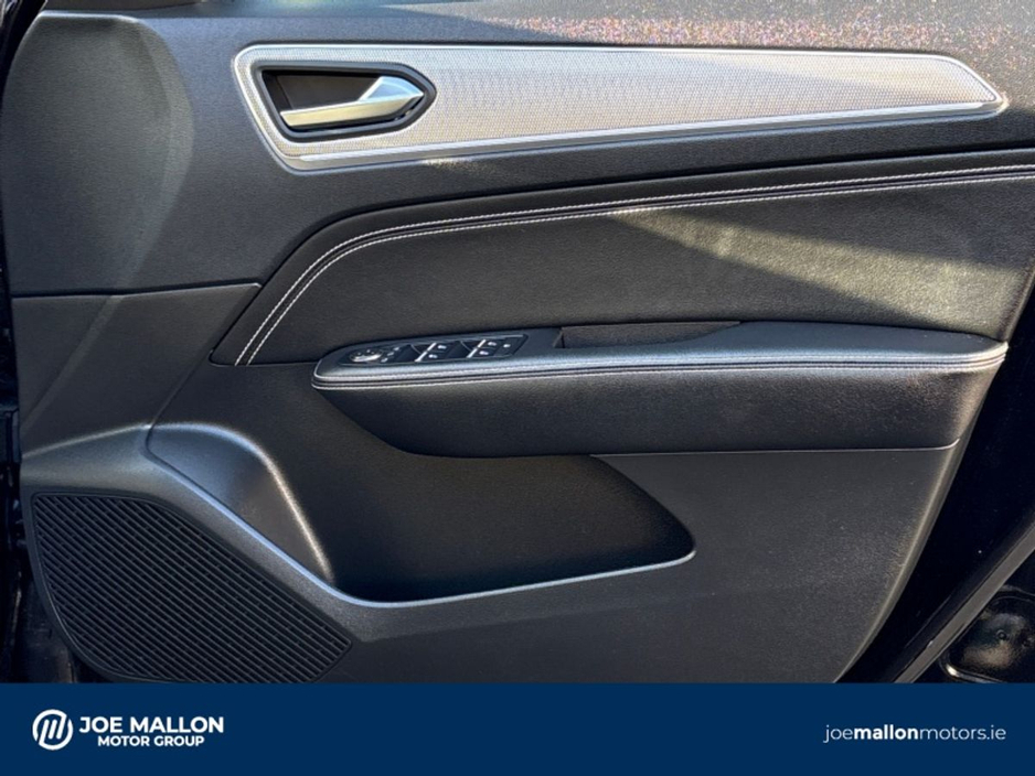 2023 Renault Arkana TCe 140 Auto techno €27,950