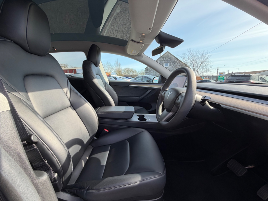 2023 Tesla Model Y - image 15