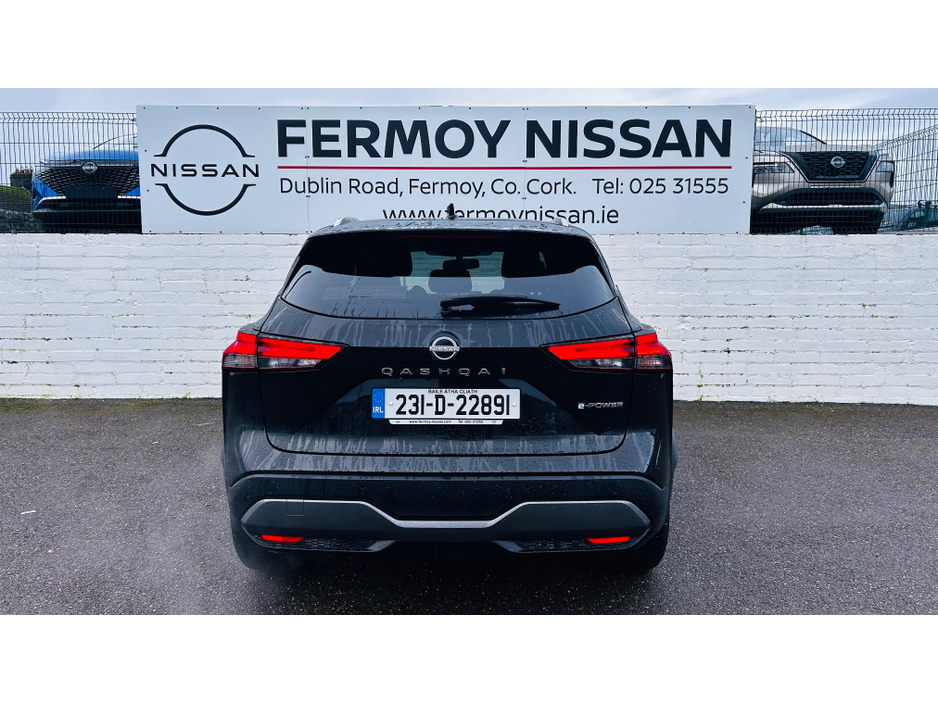 2023 Nissan Qashqai LOW MILEAGE AUTOMATIC 4 REVERSE CAMERAS + FRONT AND REAR PARK SENSORS €31,995