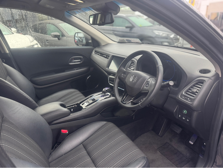 2015 Honda Vezel Hybrid | Heated Seats | Camera | High Spec €13,750