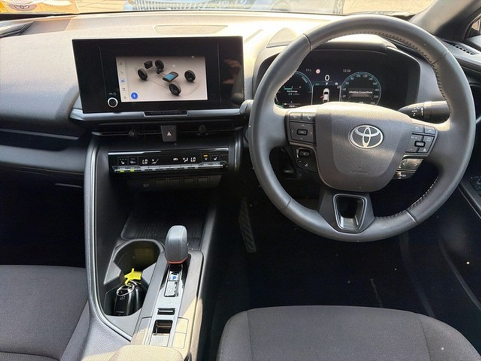 2024 Toyota C-HR - image 9