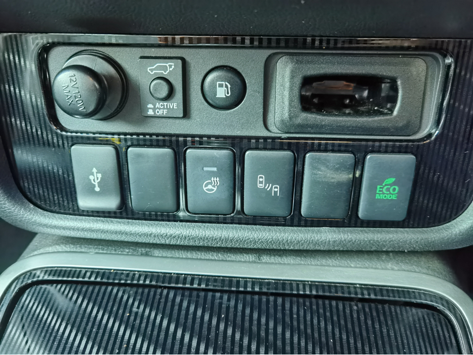 2020 Mitsubishi Outlander 2.4 EXCEED SAFETY AUTOMATIC PETROL PLUG-IN HYBRID - FINANCE AVAILABLE - CALL US TODAY ON 01 492 6566 OR 087-092 5525 €22,950