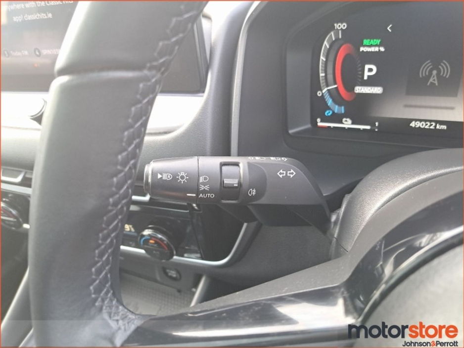 2023 Nissan Qashqai ONE LADY OWENER! ePOWER SV PREMIUM €30,900