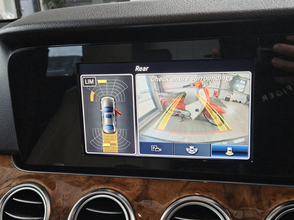 2018 Mercedes-Benz E Class - image 18