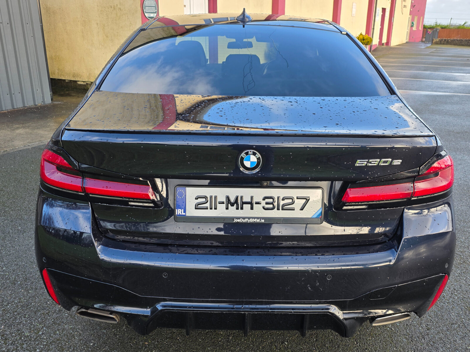 2021 BMW 5 Series 530e M Sport €31,995