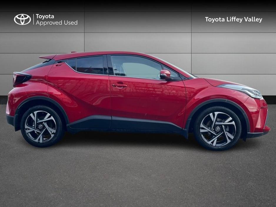 2023 Toyota C-HR C-HR HYBRID SPORT €28,750