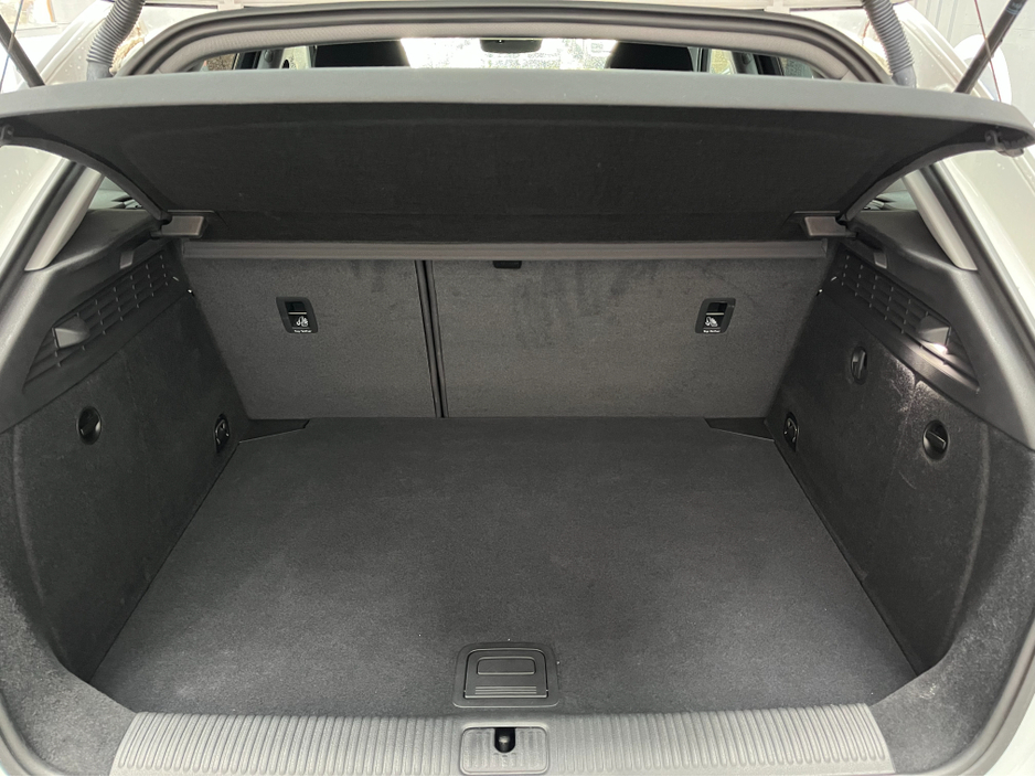 2018 Audi A3 €17950 2018 AUDI A3 TSFI SPORTSBACK 1.4 AUTOMATIC / CRUISE CONTROL / REVERSE CAMERA AND MORE €17,950