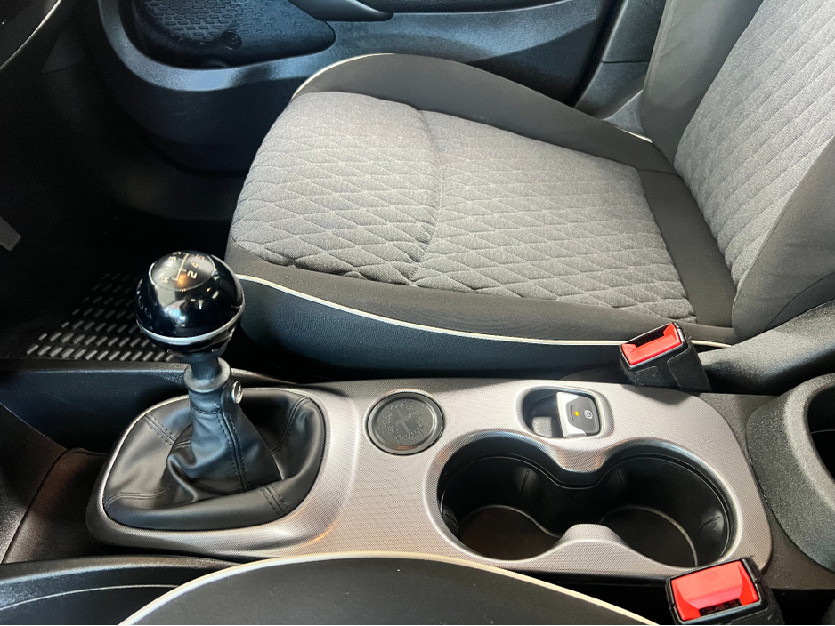 2019 Fiat 500X - image 23