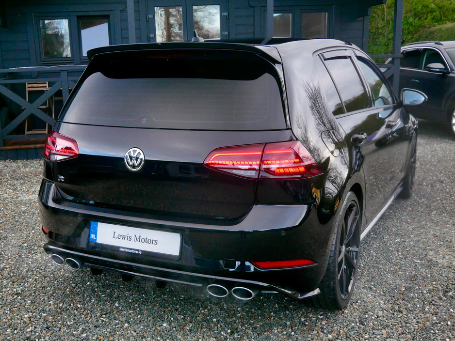2018 Volkswagen Golf R 2.0 TSI 5DR 310HP 4M R DSG €32,950