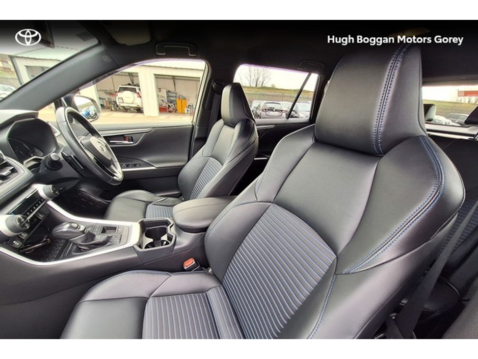 2021 Toyota Rav4 - image 15