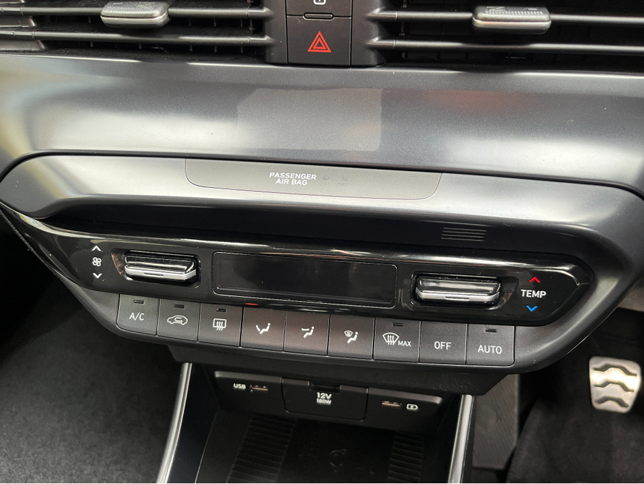 2022 Hyundai Bayon - image 18